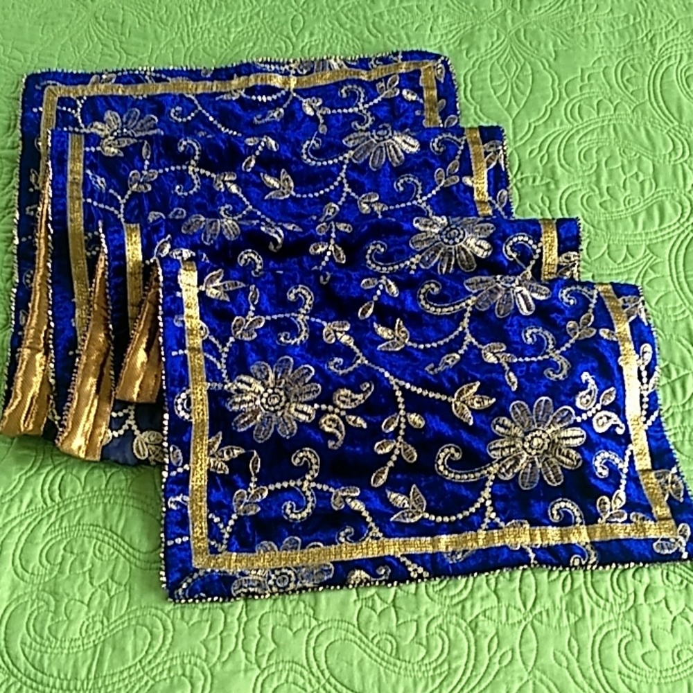 Royal blue velvety stole